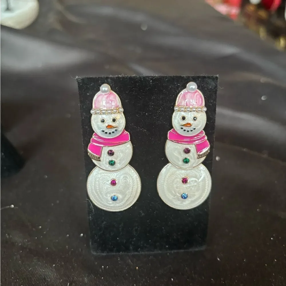 NEW Pink Pearl Stud Snow Woman Earrings NWOT